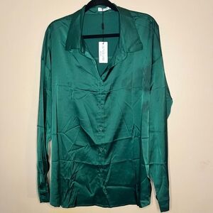 IN'VOLAND Womens Green 24W Satin Button Down Blouse